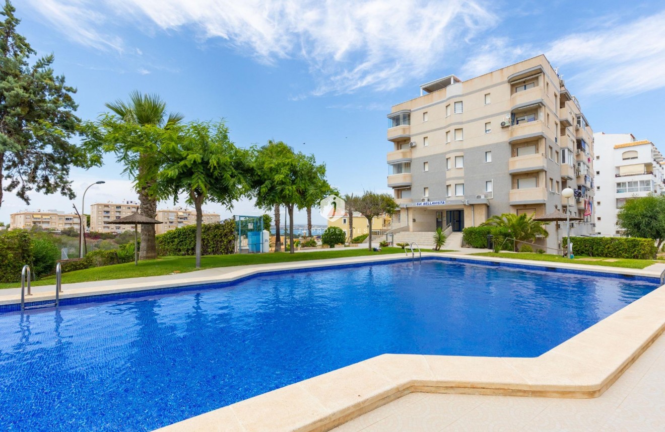 Tweedehands - Appartement / flat -
Torrevieja - Torreblanca