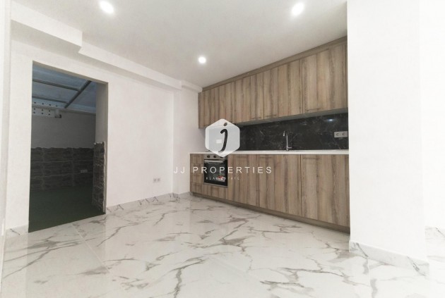 D'occasion - Appartement -
Torrevieja - Playa de los Naufragos