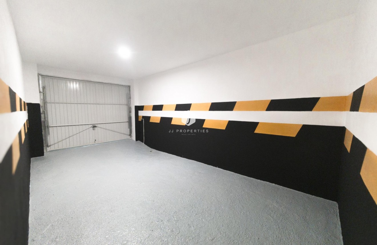 D'occasion - Appartement -
Torrevieja - Playa de los Naufragos