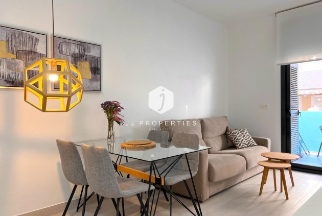 Tweedehands - Appartement / flat -
Torrevieja - Playa del Cura