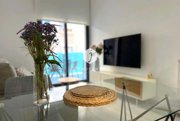 Tweedehands - Appartement / flat -
Torrevieja - Playa del Cura