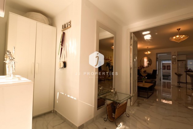 Tweedehands - Chalet -
Torrevieja - El Acequión - Los Náufragos