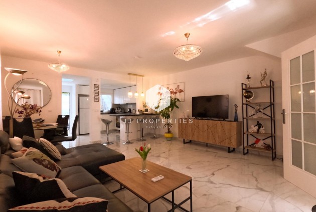 Tweedehands - Chalet -
Torrevieja - El Acequión - Los Náufragos