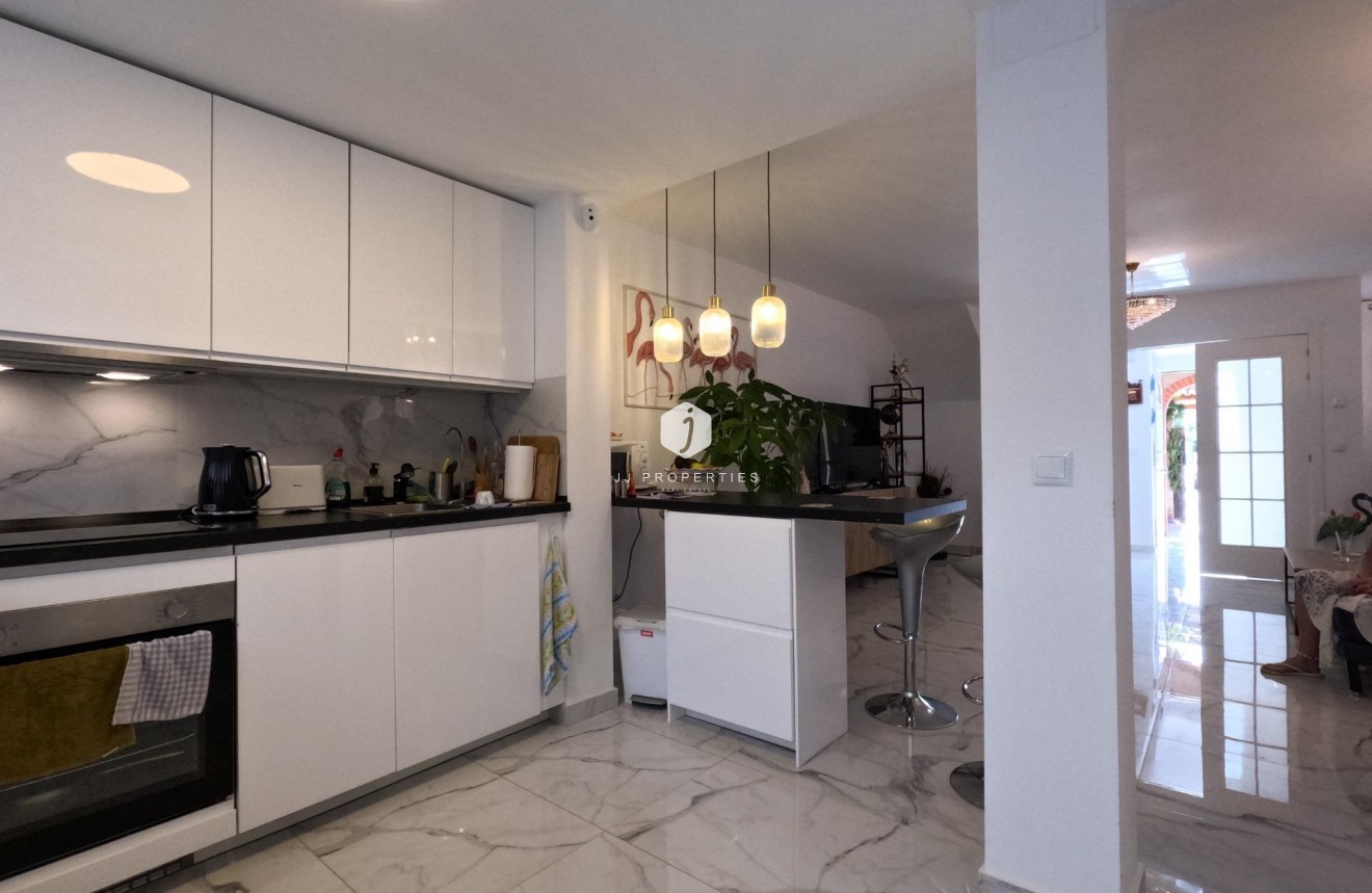 Tweedehands - Chalet -
Torrevieja - El Acequión - Los Náufragos