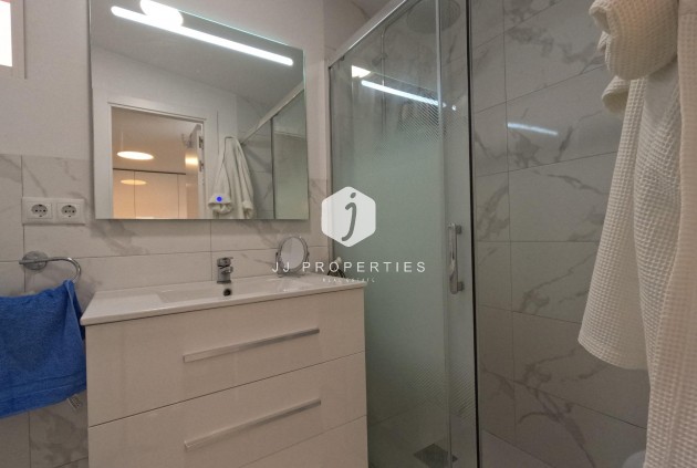 Tweedehands - Chalet -
Torrevieja - El Acequión - Los Náufragos