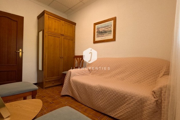 Tweedehands - Chalet -
Torrevieja - El Acequión - Los Náufragos