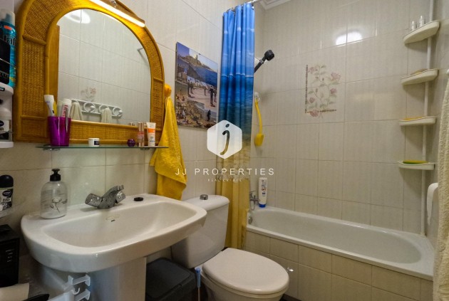 Aus zweiter Hand - Wohnung -
Torrevieja - Playa del Cura