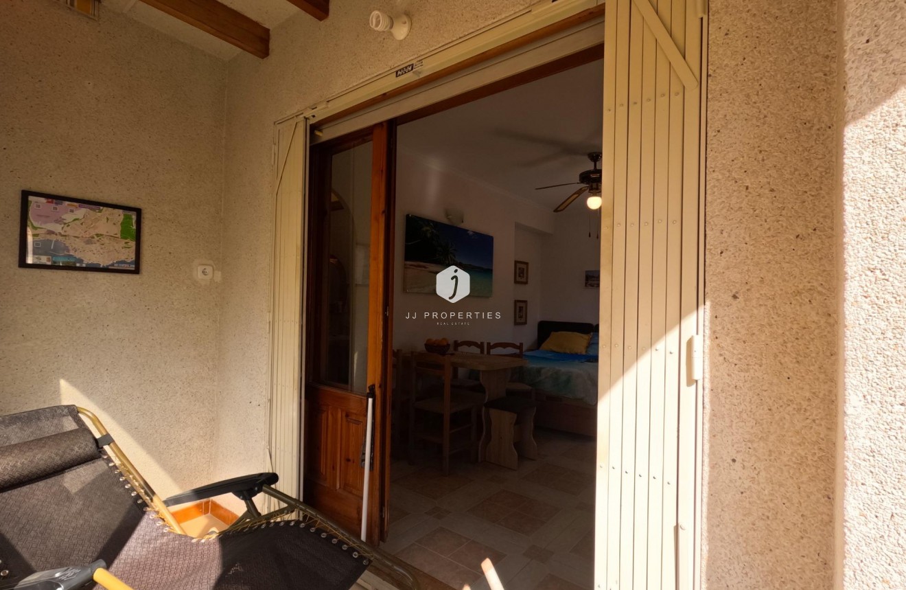 Aus zweiter Hand - Wohnung -
Torrevieja - Playa del Cura