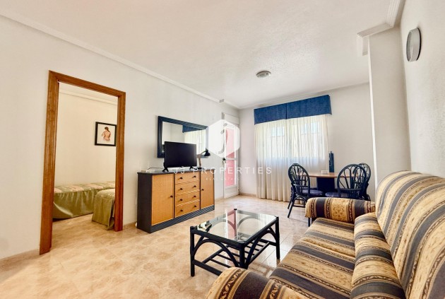 Segunda mano - Apartamento / piso -
Torrevieja - Centro
