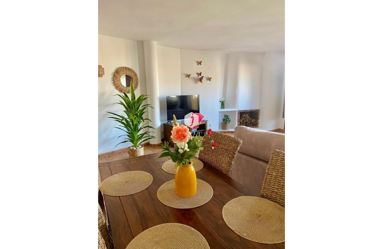 Tweedehands - Appartement / flat -
Torrevieja - Punta prima