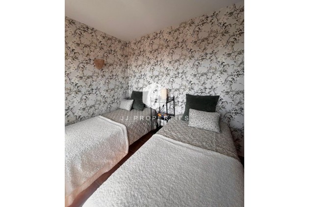 Tweedehands - Appartement / flat -
Torrevieja - Punta prima