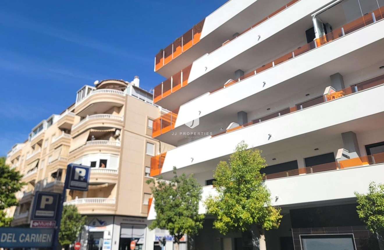 Tweedehands - Appartement / flat -
Torrevieja - Playa del Cura