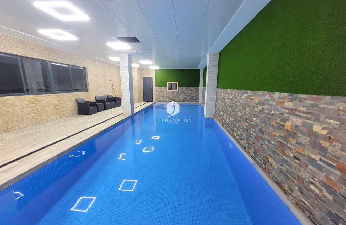 Tweedehands - Appartement / flat -
Torrevieja - Playa del Cura