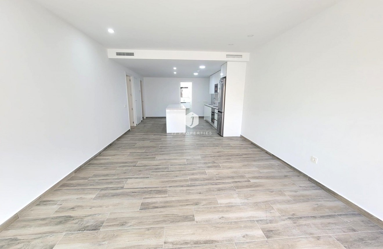 Tweedehands - Appartement / flat -
Torrevieja - Playa del Cura