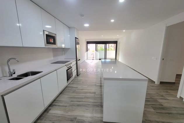 Tweedehands - Appartement / flat -
Torrevieja - Playa del Cura