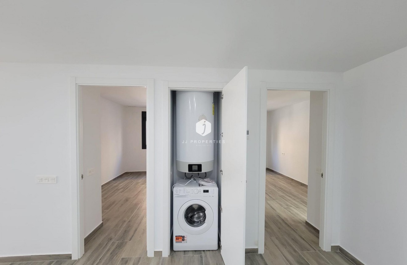 Tweedehands - Appartement / flat -
Torrevieja - Playa del Cura