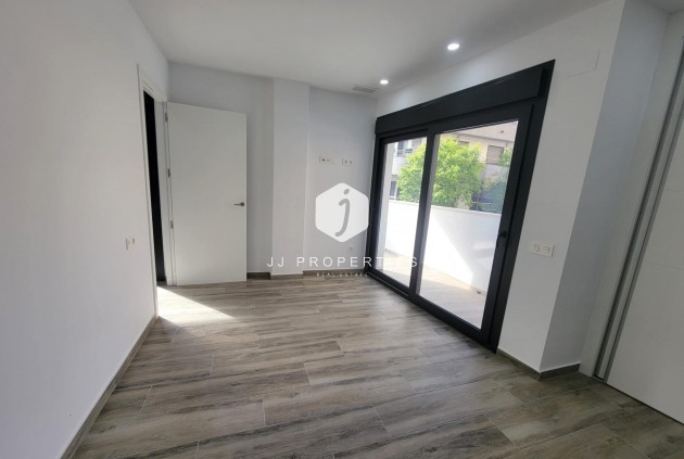 Tweedehands - Appartement / flat -
Torrevieja - Playa del Cura