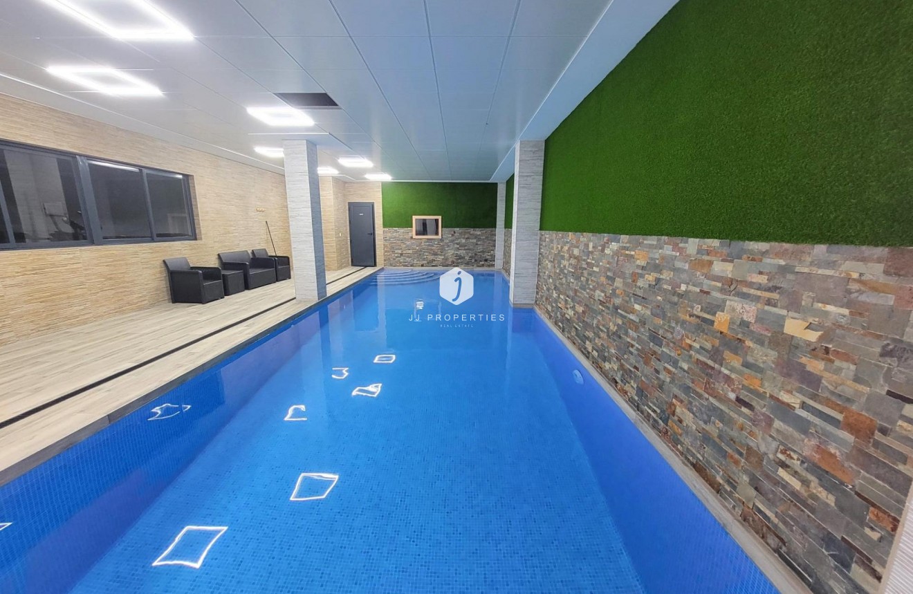 Tweedehands - Appartement / flat -
Torrevieja - Playa del Cura