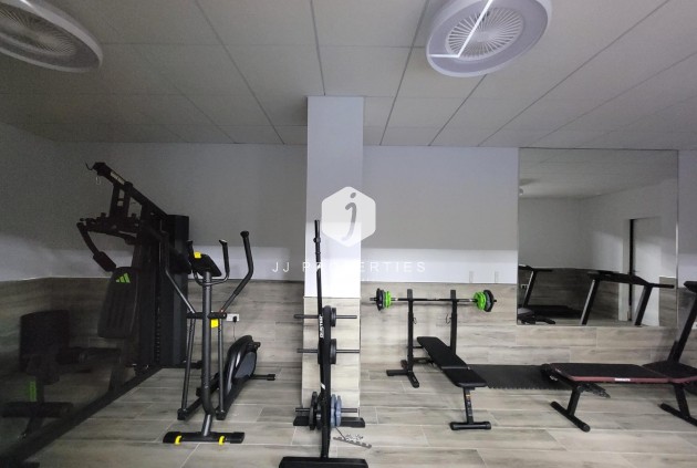 Tweedehands - Appartement / flat -
Torrevieja - Playa del Cura