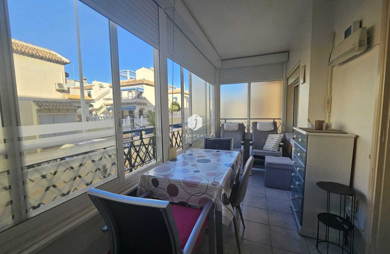 Tweedehands - Appartement / flat -
La Mata - Costa Blanca