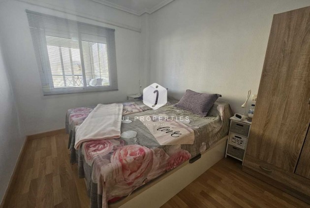 Tweedehands - Appartement / flat -
La Mata - Costa Blanca