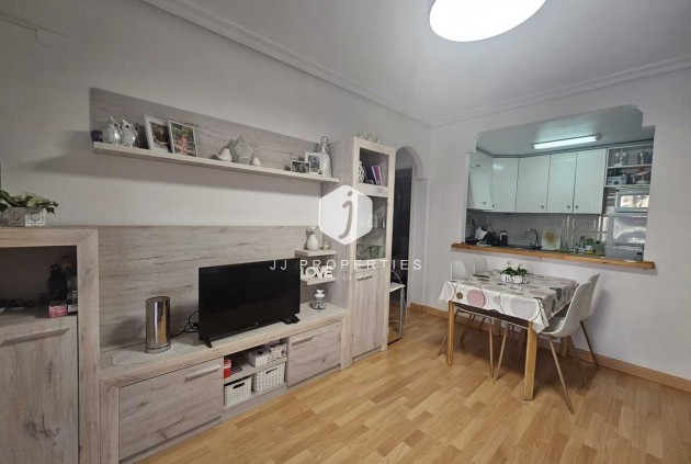 Tweedehands - Appartement / flat -
La Mata - Costa Blanca