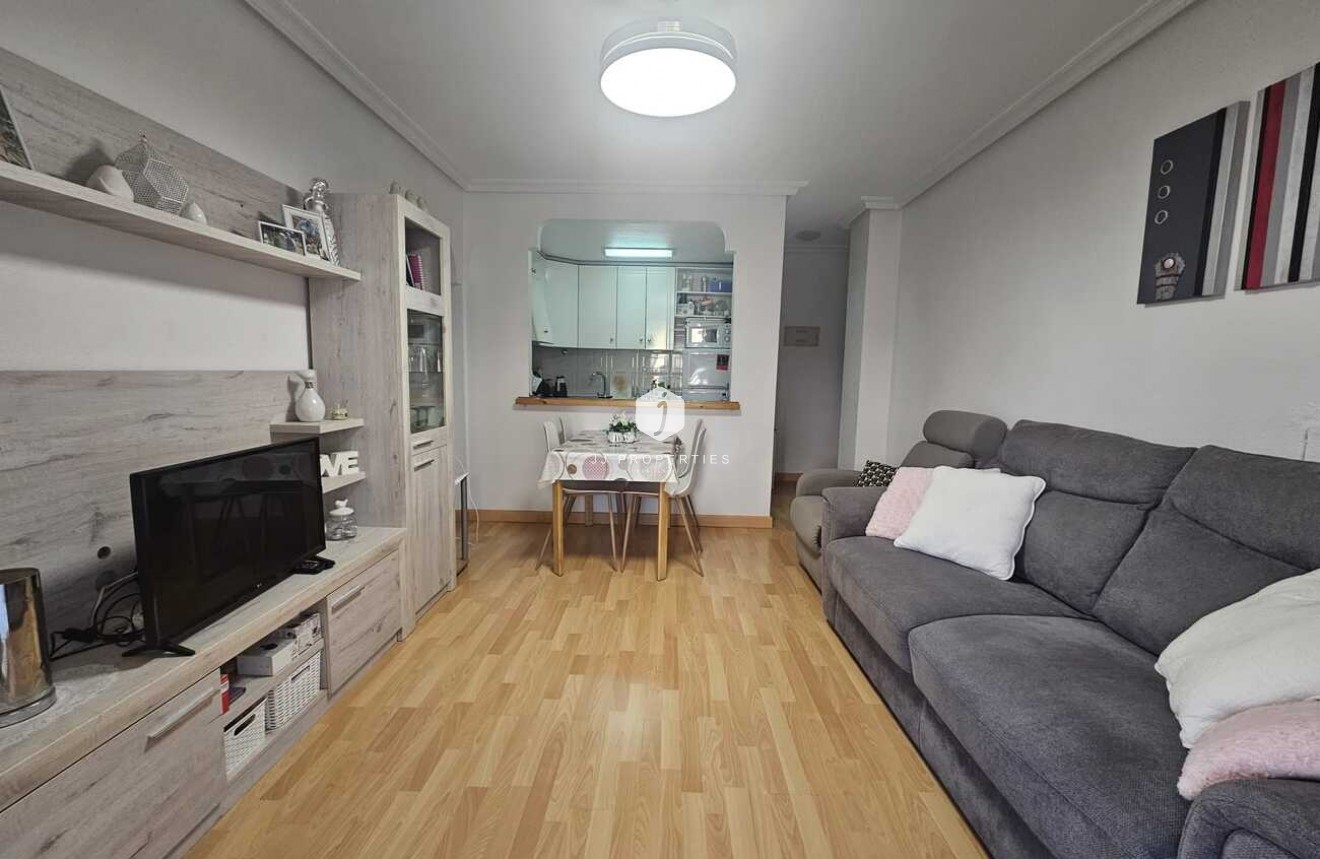 Tweedehands - Appartement / flat -
La Mata - Costa Blanca