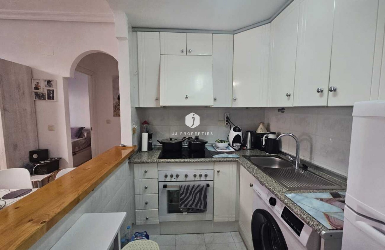 Tweedehands - Appartement / flat -
La Mata - Costa Blanca