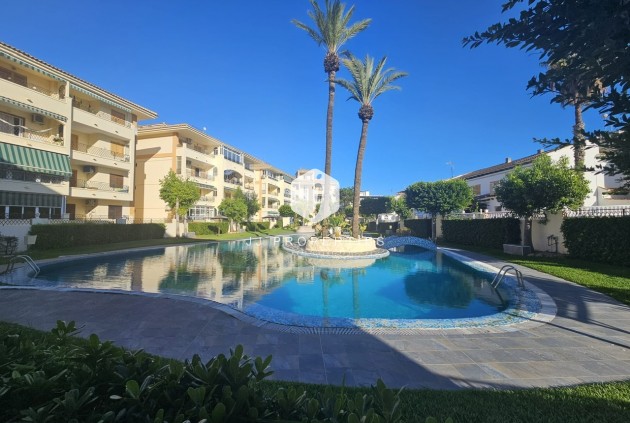 Tweedehands - Appartement / flat -
La Mata - Costa Blanca