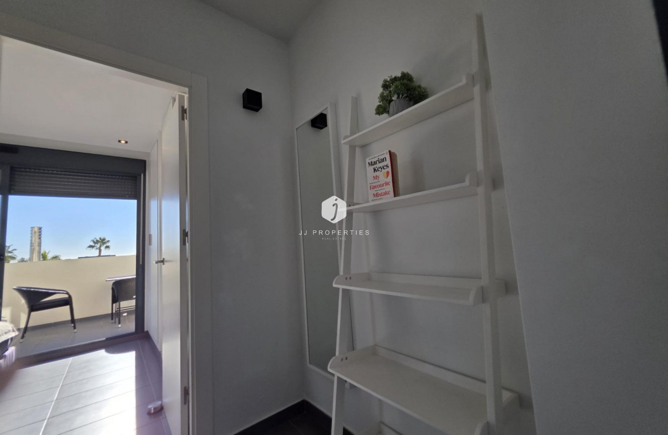 Tweedehands - Villa -
Orihuela Costa - Villamartín