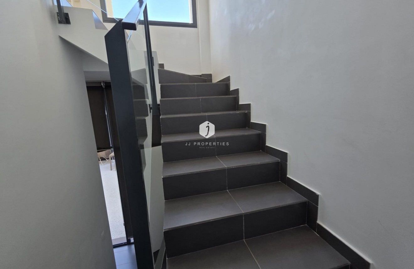 Tweedehands - Villa -
Orihuela Costa - Villamartín