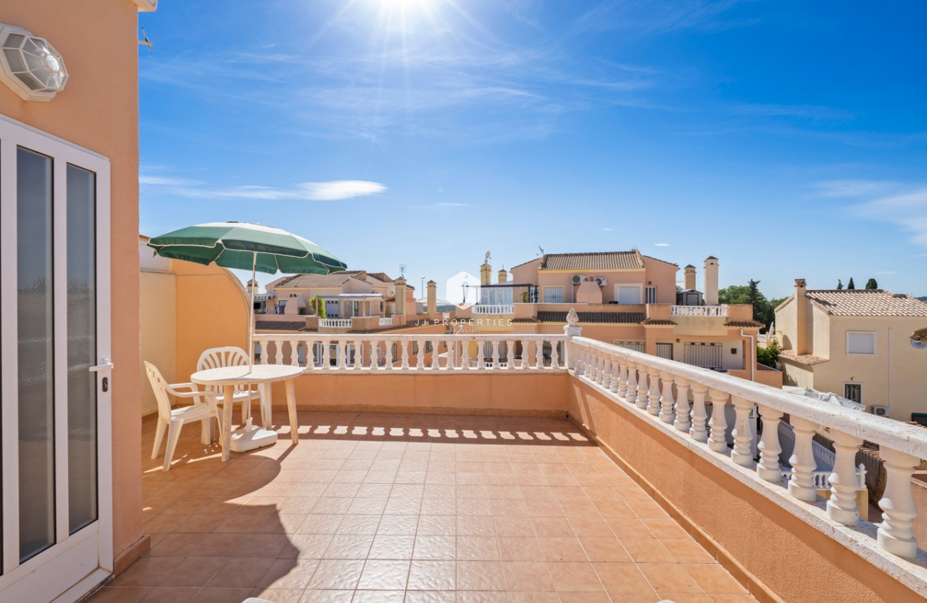 Tweedehands - Chalet -
Orihuela Costa - Costa Blanca