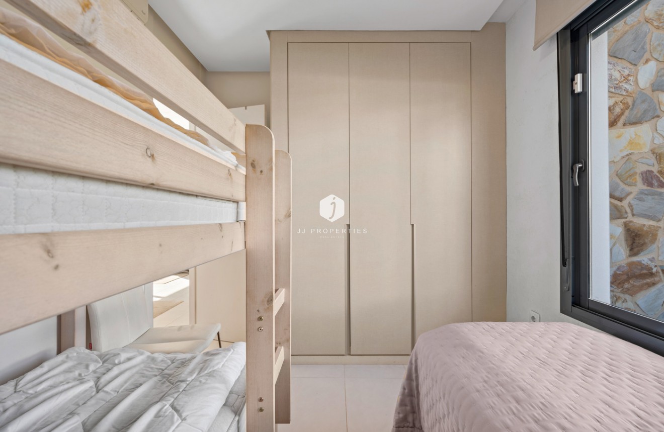 Tweedehands - Bungalow -
Torrevieja - Costa Blanca