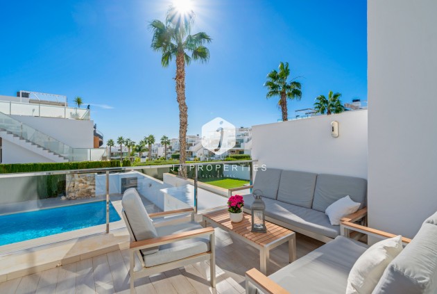 Tweedehands - Bungalow -
Torrevieja - Costa Blanca