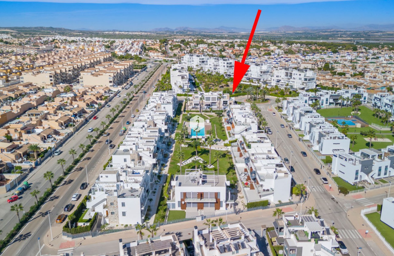 Tweedehands - Bungalow -
Torrevieja - Costa Blanca