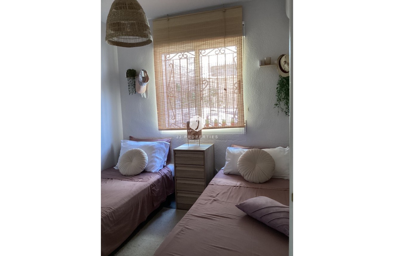 Segunda mano - Villa -
Orihuela Costa - Costa Blanca