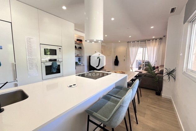 Tweedehands - Appartement / flat -
La Mata - Costa Blanca