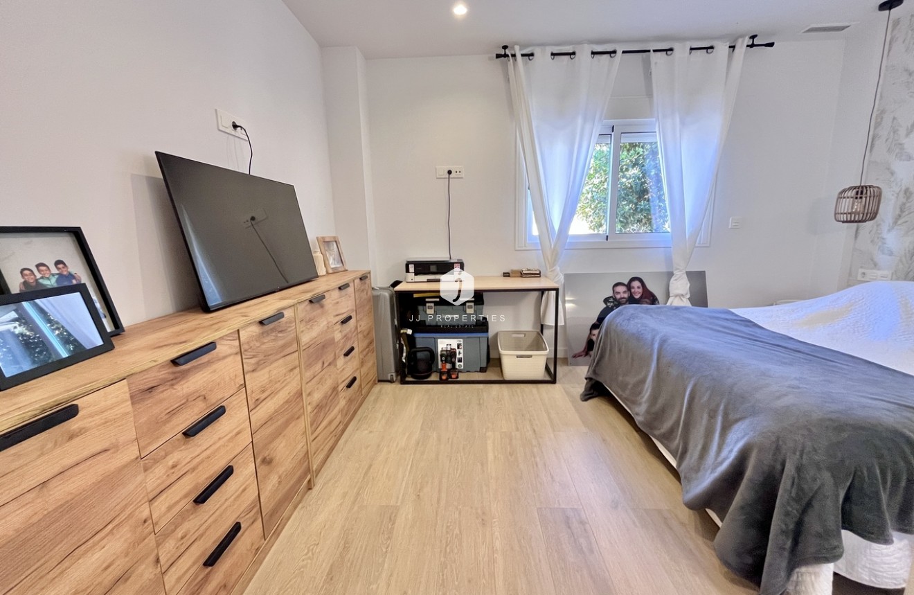 Tweedehands - Appartement / flat -
La Mata - Costa Blanca