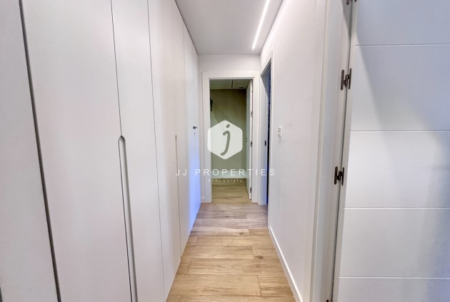 Tweedehands - Appartement / flat -
La Mata - Costa Blanca