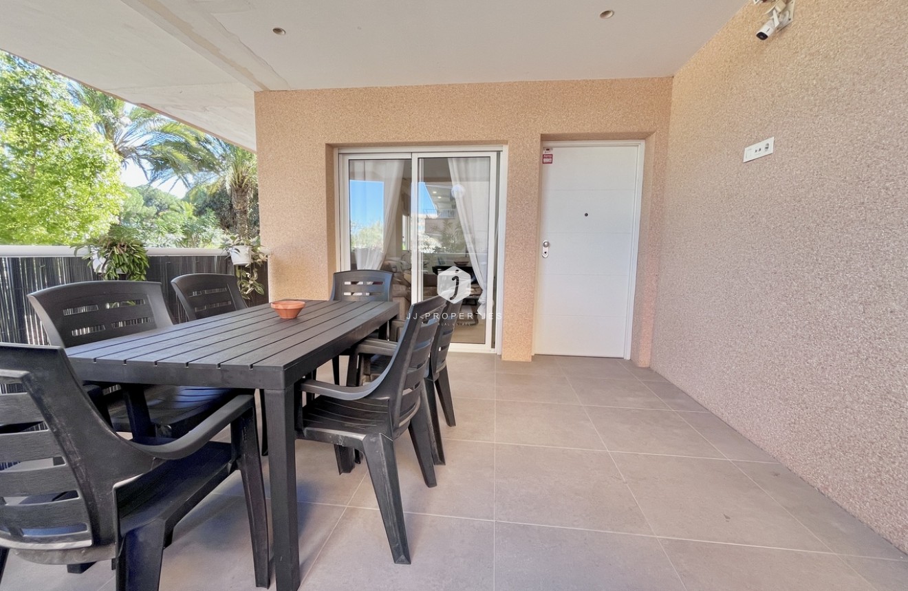 Tweedehands - Appartement / flat -
La Mata - Costa Blanca