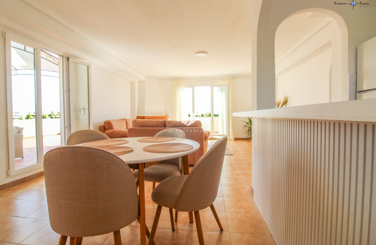 Tweedehands - Penthouse -
Punta Prima - Costa Blanca