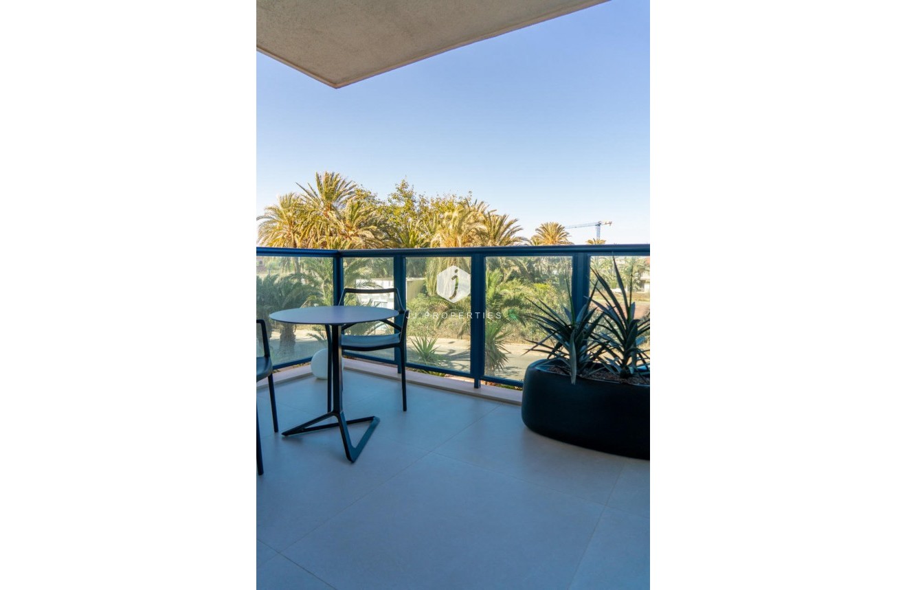 Tweedehands - Appartement / flat -
Torrevieja - Costa Blanca