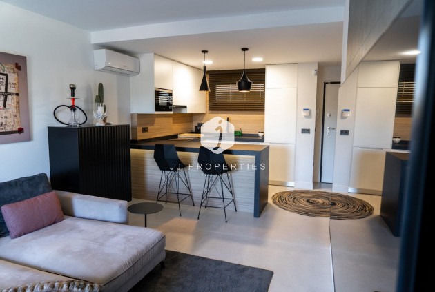 Tweedehands - Appartement / flat -
Torrevieja - Costa Blanca