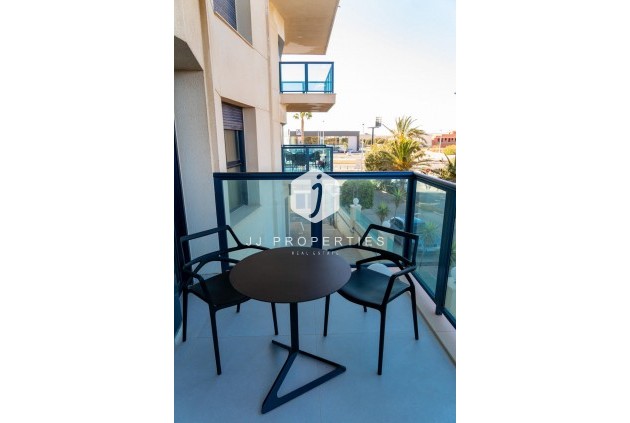 Tweedehands - Appartement / flat -
Torrevieja - Costa Blanca