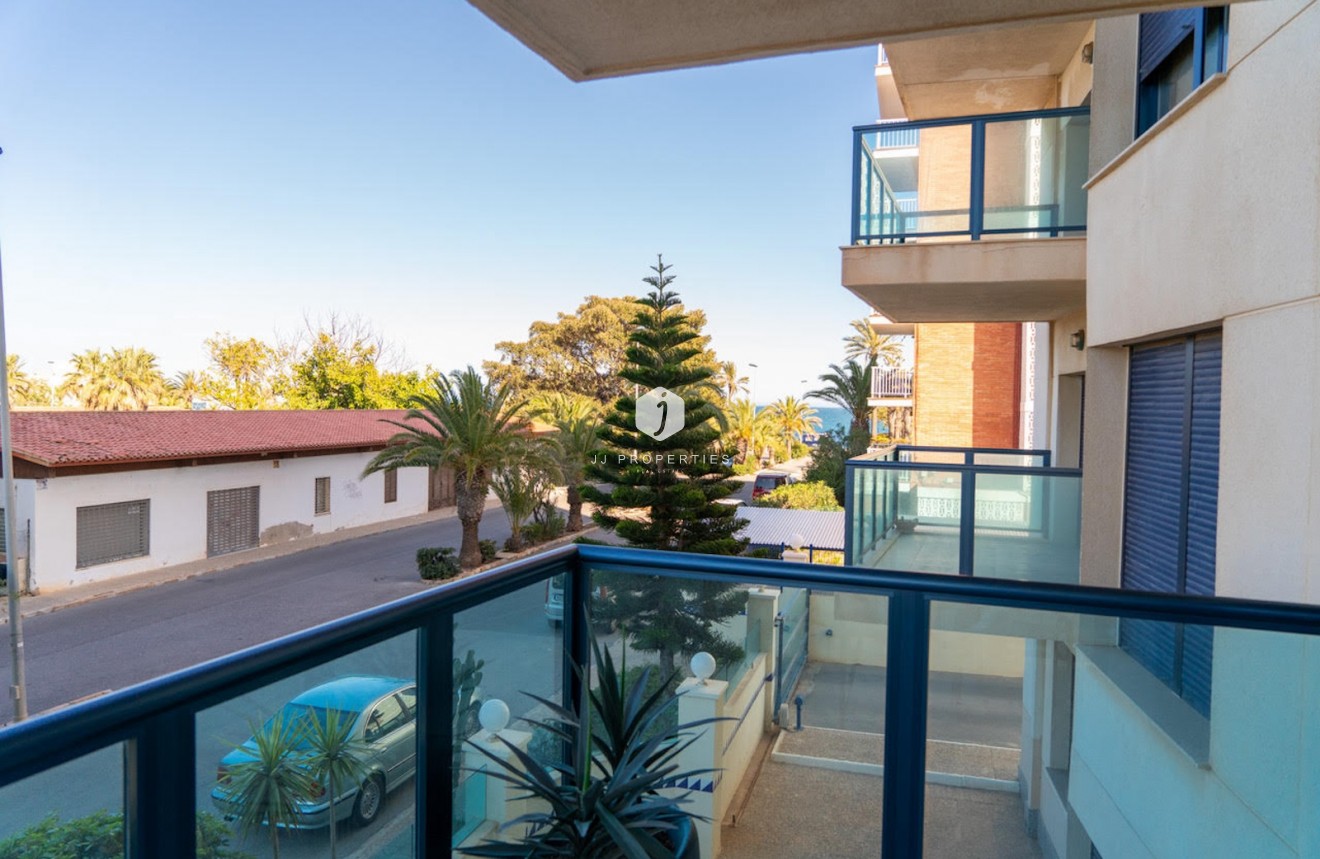 Tweedehands - Appartement / flat -
Torrevieja - Costa Blanca