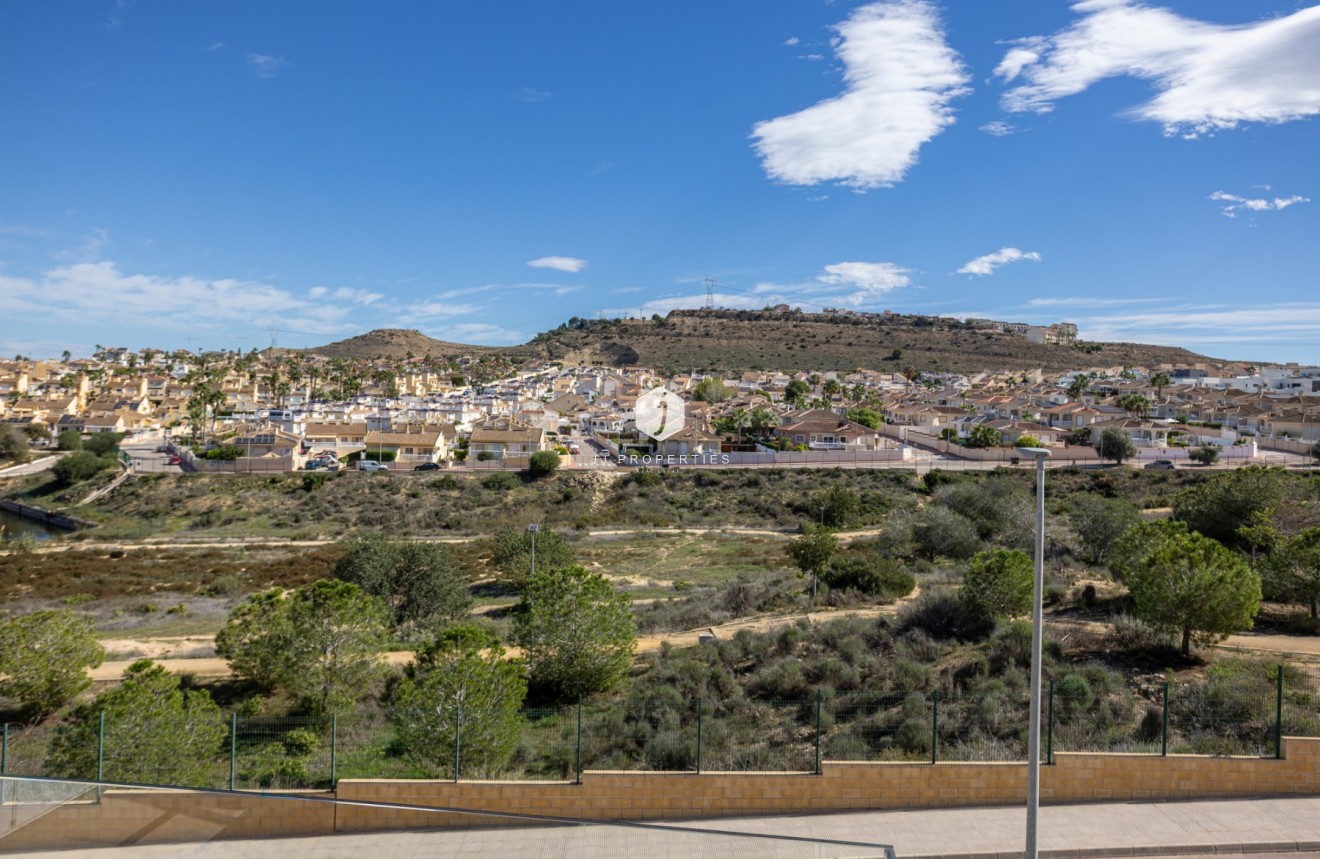 Tweedehands - Chalet -
Benijofar - Costa Blanca