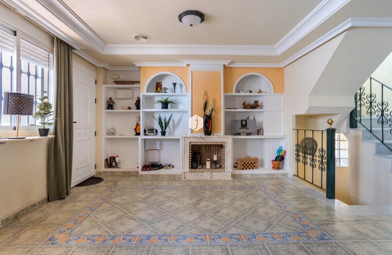 Tweedehands - Villa -
Guardamar del Segura - Costa Blanca