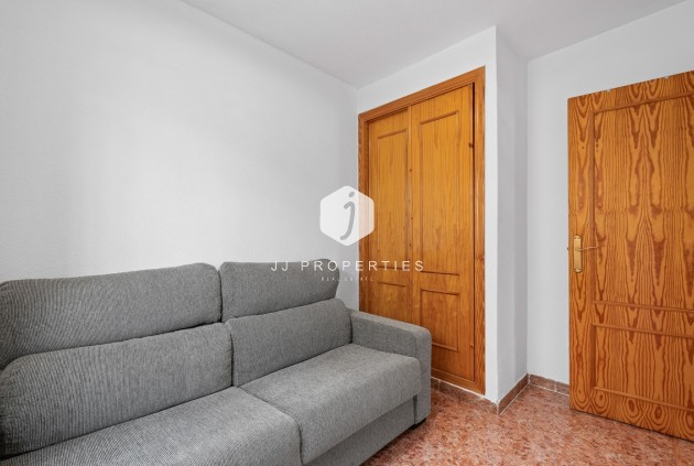 Tweedehands - Villa -
Torrevieja - Costa Blanca