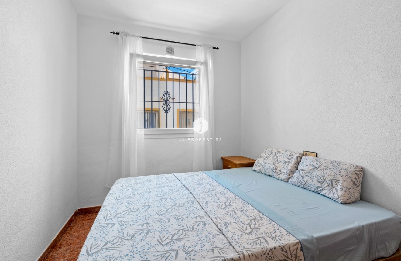 Tweedehands - Villa -
Torrevieja - Costa Blanca