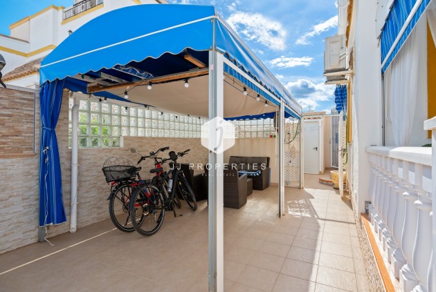 Tweedehands - Villa -
Torrevieja - Costa Blanca